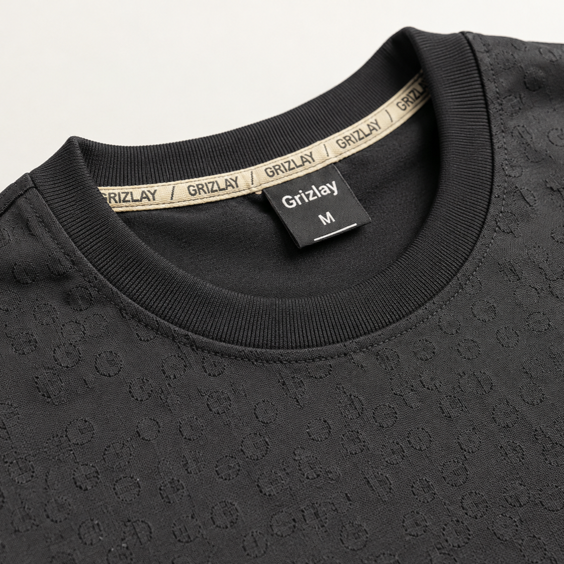 GRIZLAY Phantom Grid Tee – Black Edition