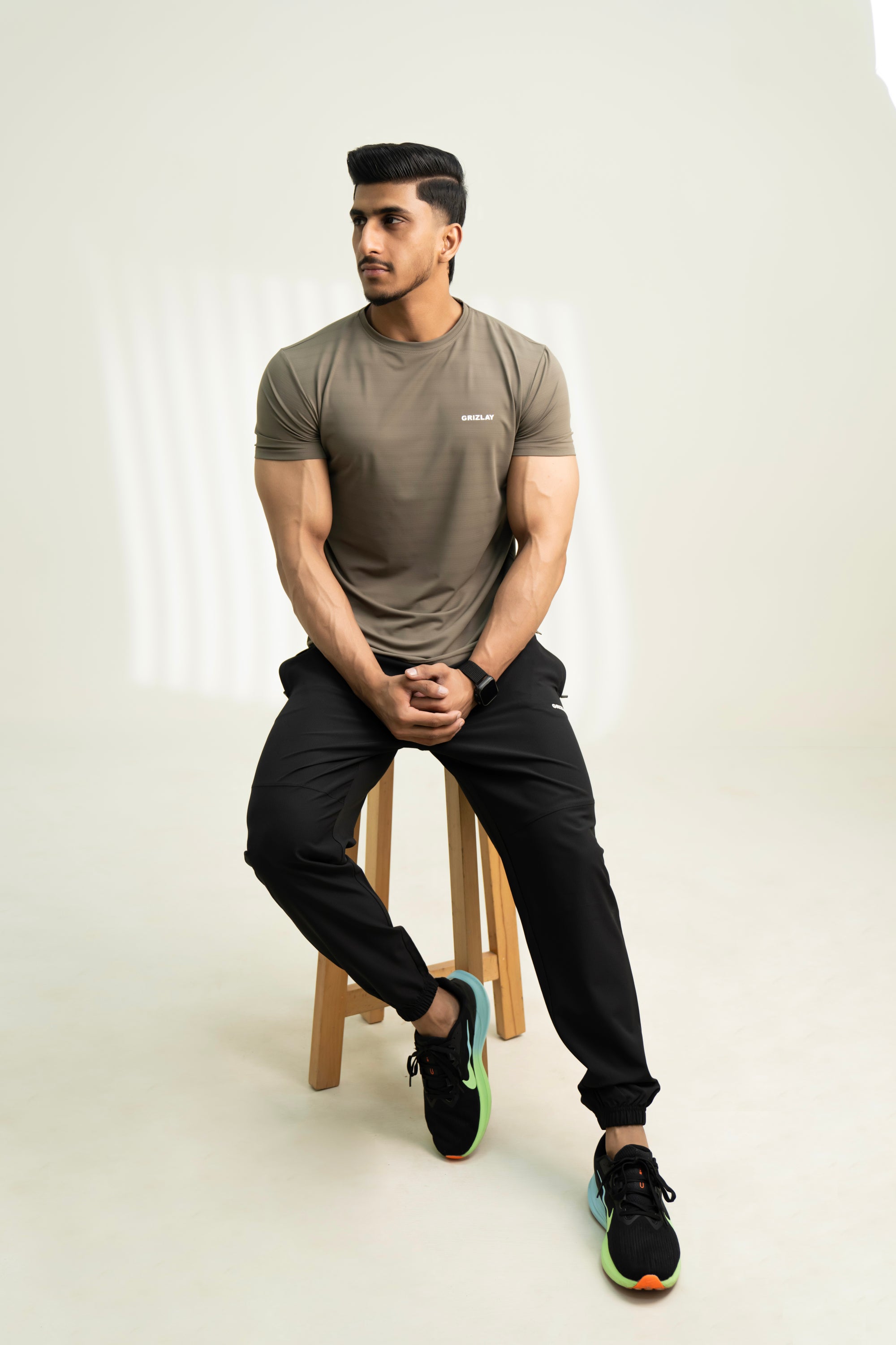 Grizlay FitStream Tee – Light Brown Performance Mesh T-Shirt