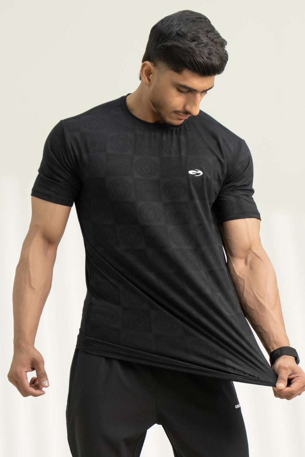 GRIZLAY Black  Graphic Tee  | Textured Streetwear T-Shirt