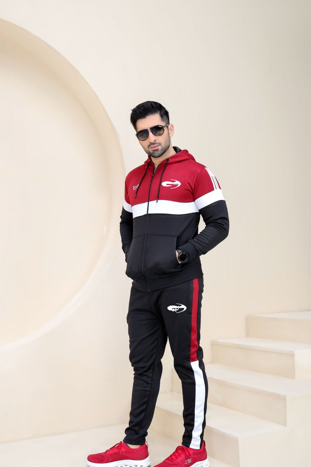Dynamic Fusion Winter - Red/Black Tracksuit